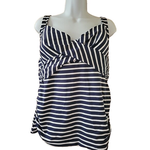 Lands' End Swim Top Navy Striped 16W DD Underwire Wrap Front Tankini 1X S411 - Picture 1 of 8